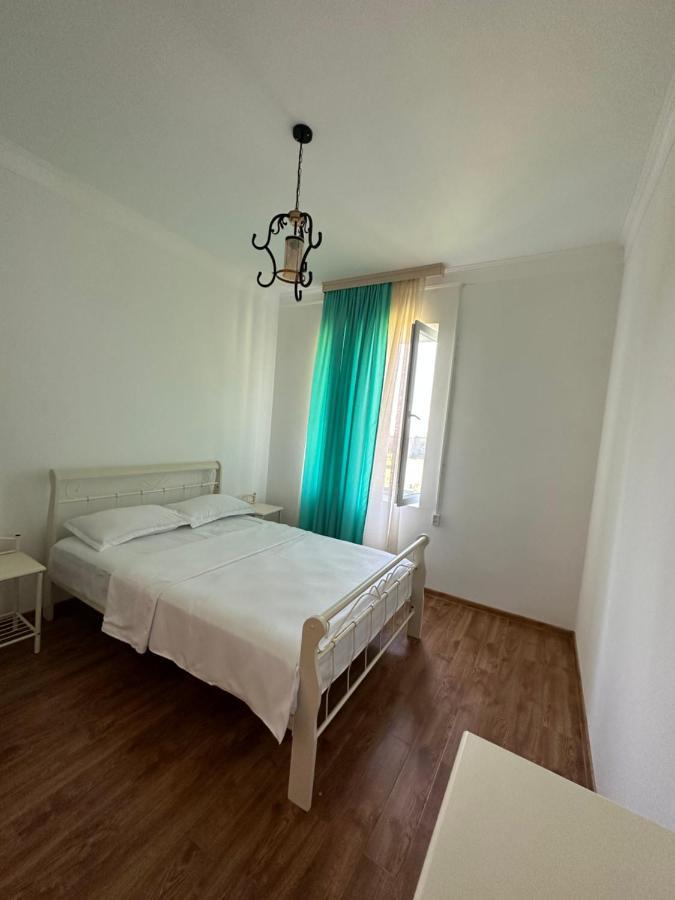 Leila'S Guest House Joqolo Экстерьер фото